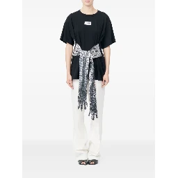 تيشيرتات وبولو سوداء من MM6 Maison Margiela