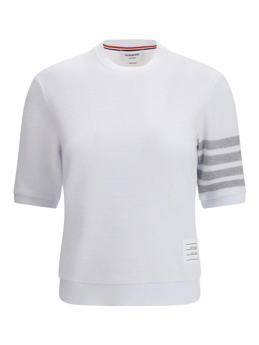 ملابس رياضية من القطن الأبيض