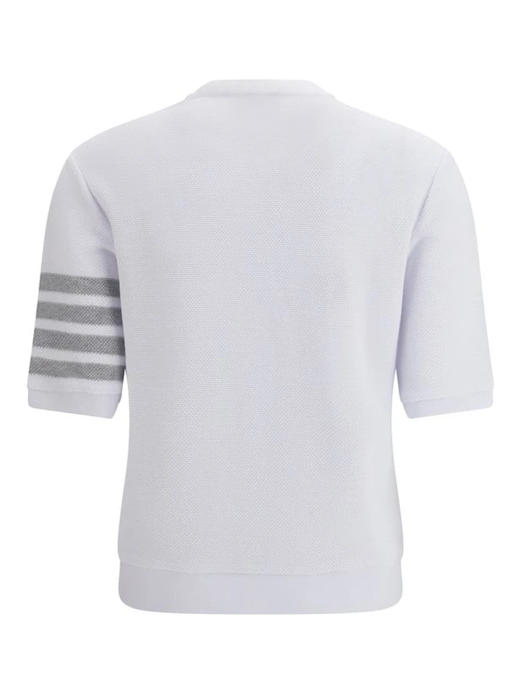 ملابس رياضية من القطن الأبيض alternative