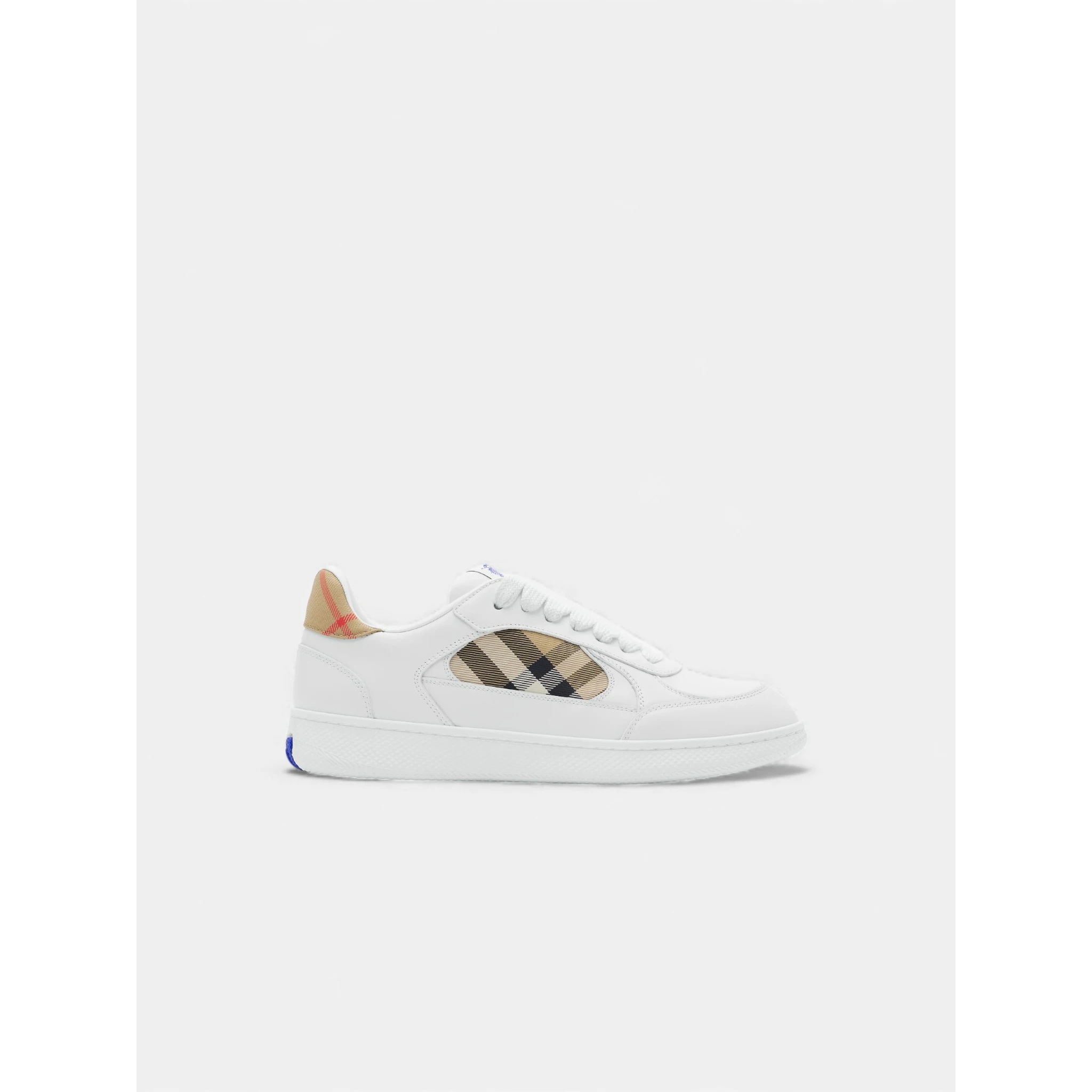 BURBERRY sneakers
