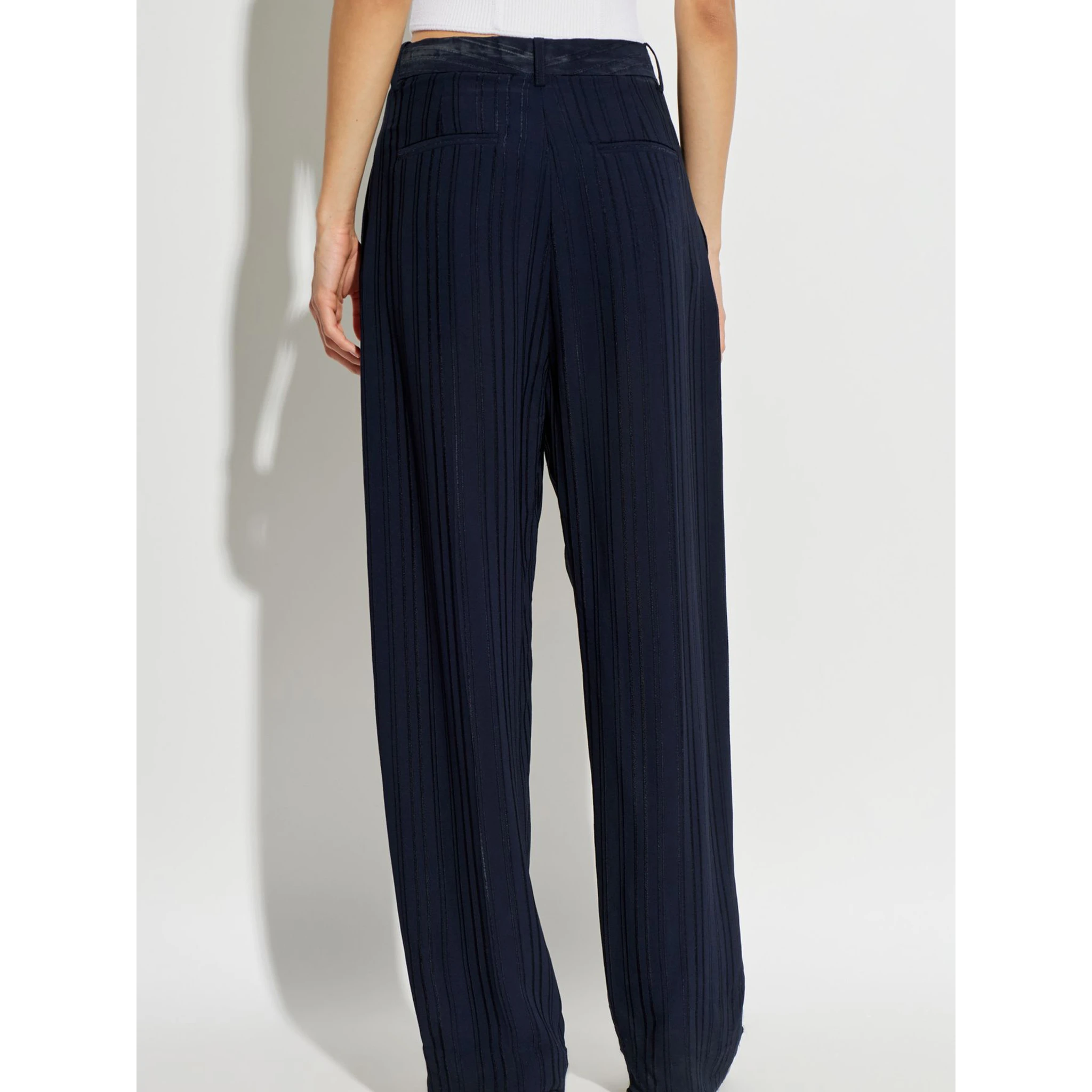 بنطلون فيكتوريا بيكهام