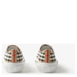 BURBERRY sneakers
