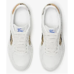 BURBERRY sneakers