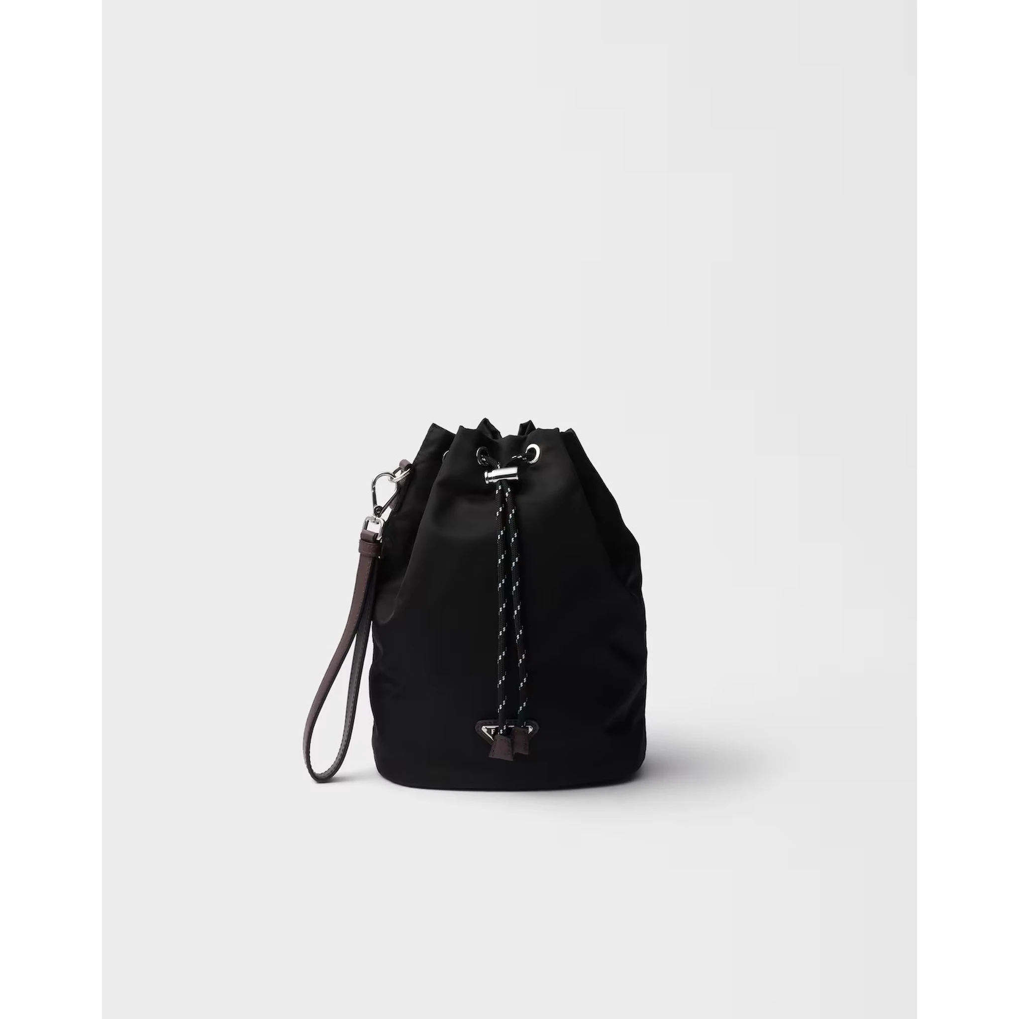 "Speedrock" pouch in Re-Nylon