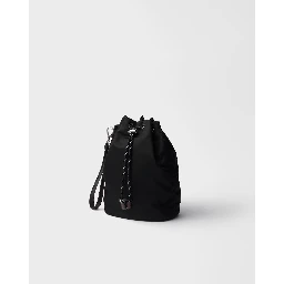 "Speedrock" pouch in Re-Nylon