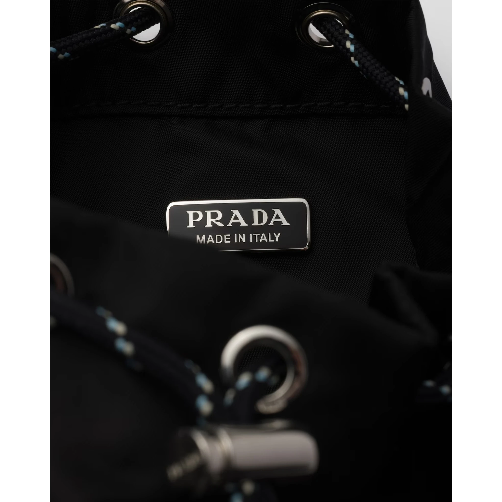 "Speedrock" pouch in Re-Nylon