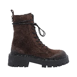 أحذية فيك ماتي البنية