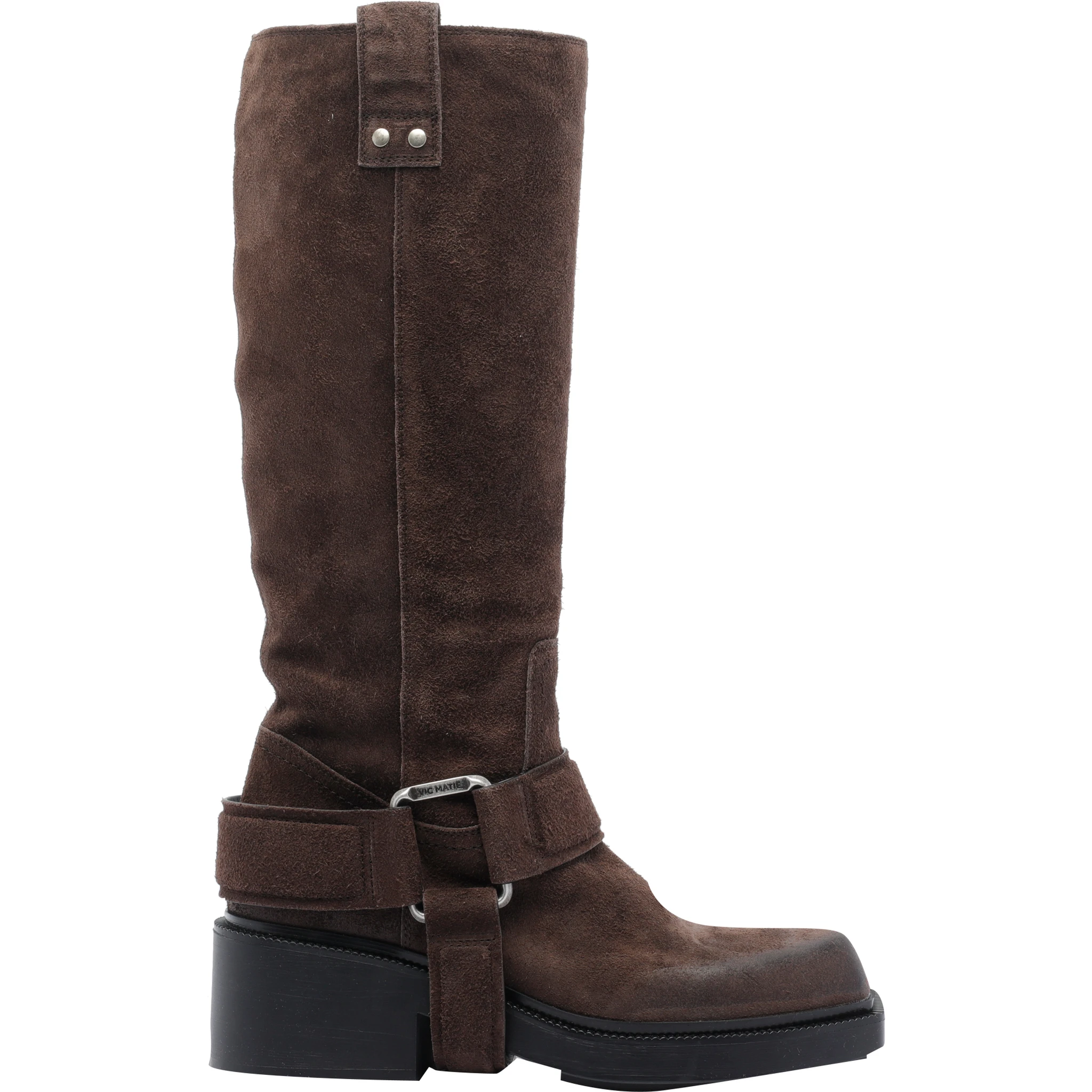 أحذية فيك ماتي البنية