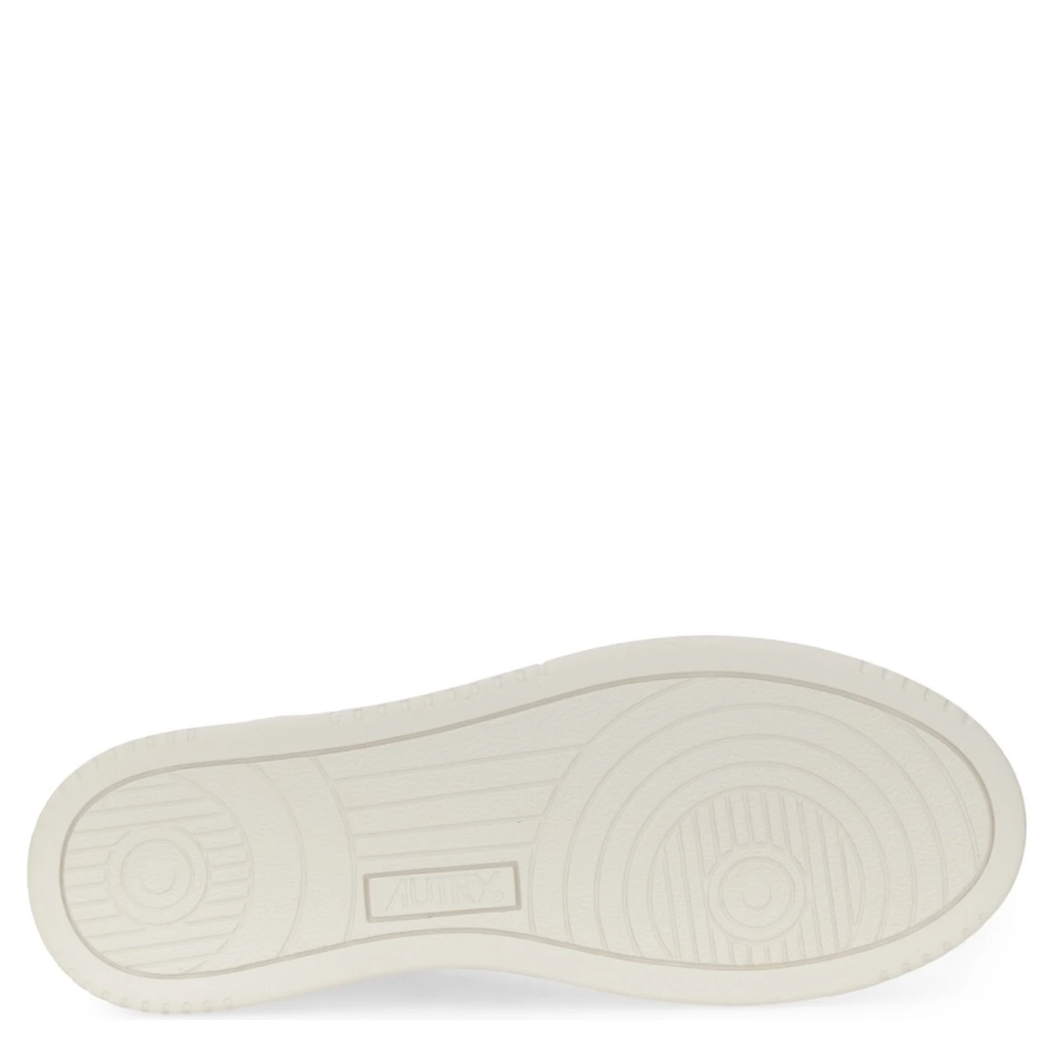 "MEDALIST LOW" SNEAKER