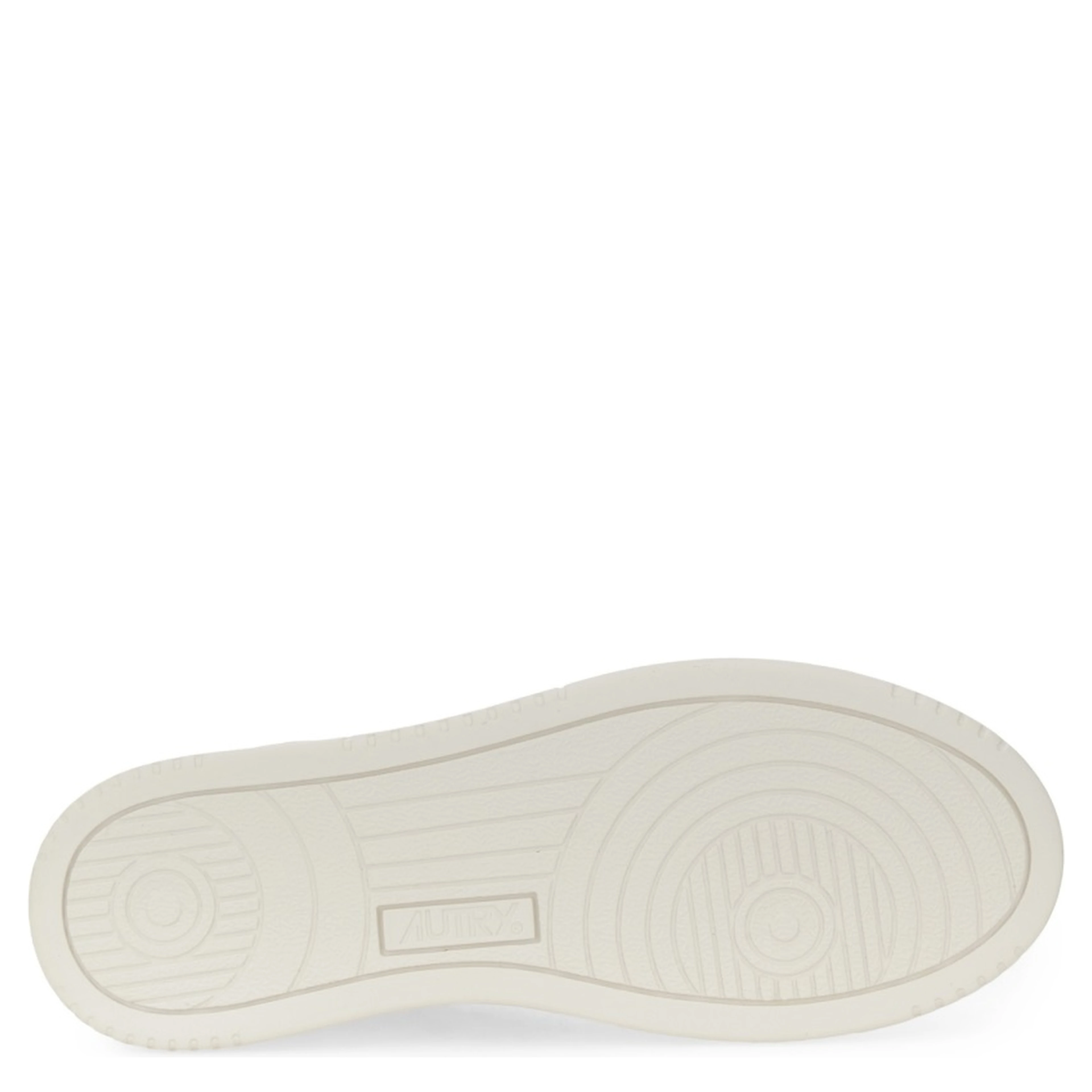 "MEDALIST LOW" SNEAKER
