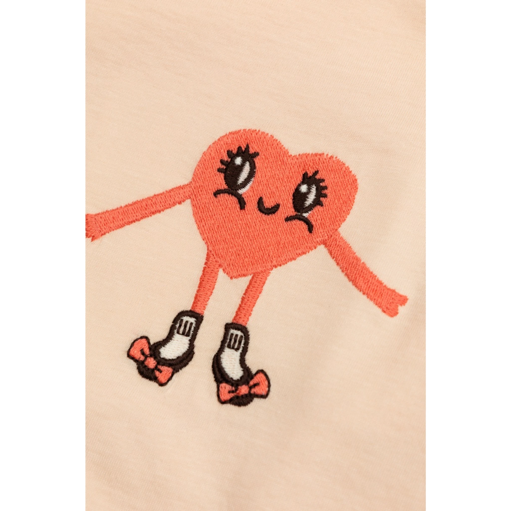 "HEART IN SHOES" JERSEY