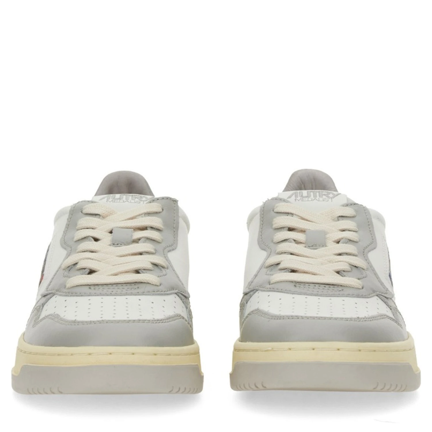 "MEDALIST LOW" SNEAKER