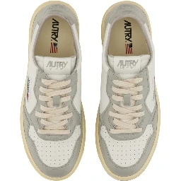 "MEDALIST LOW" SNEAKER