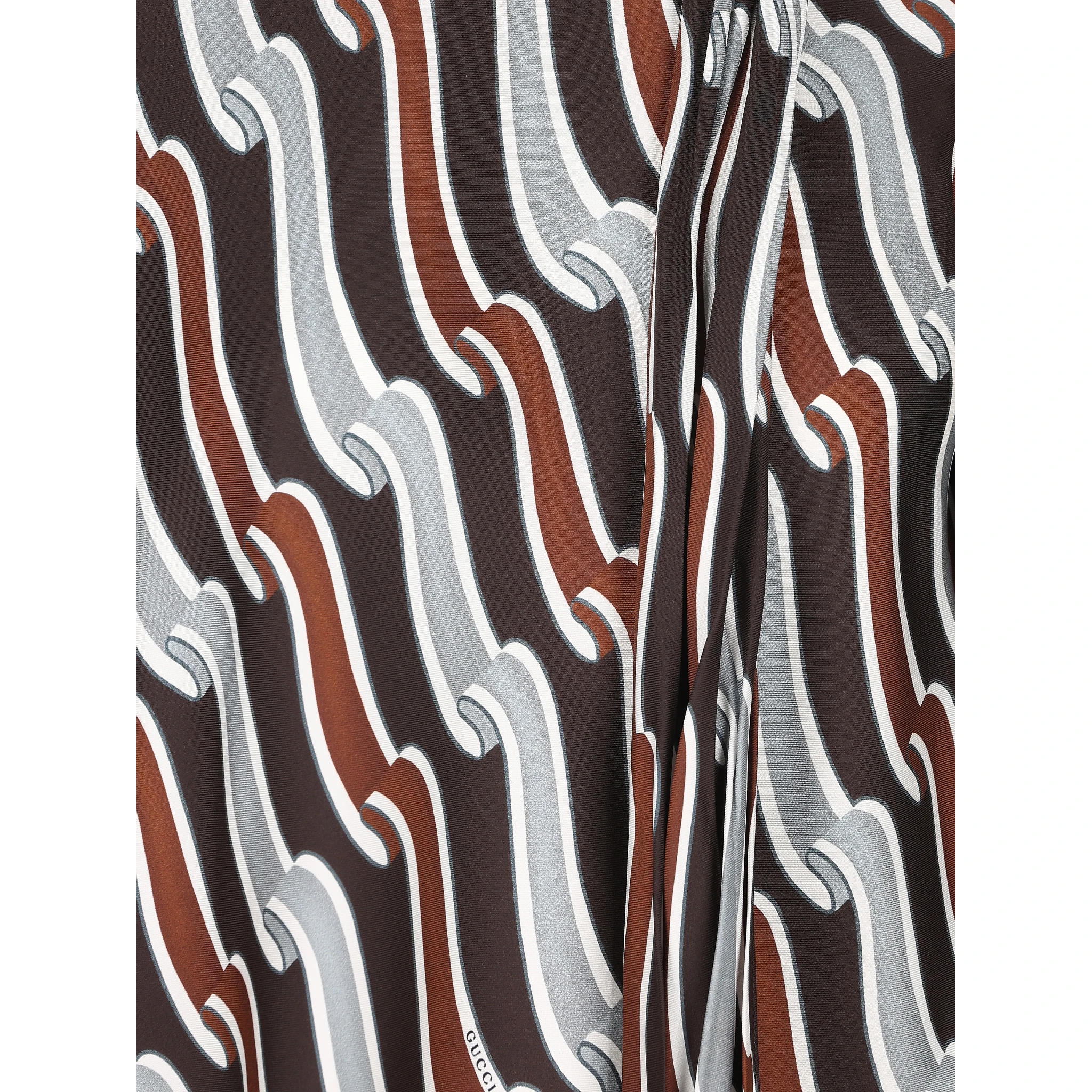 قمصان غوتشي