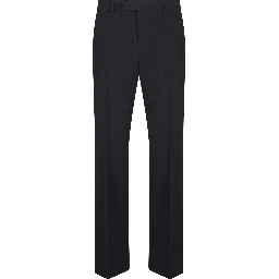 ملابس غوتشي الجاهزة