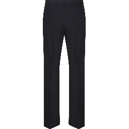 ملابس غوتشي الجاهزة