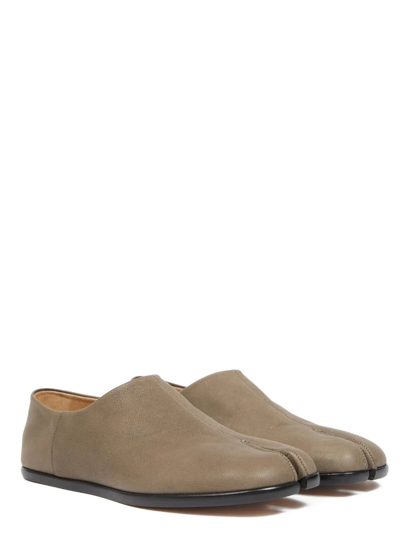 Tabi leather loafers
