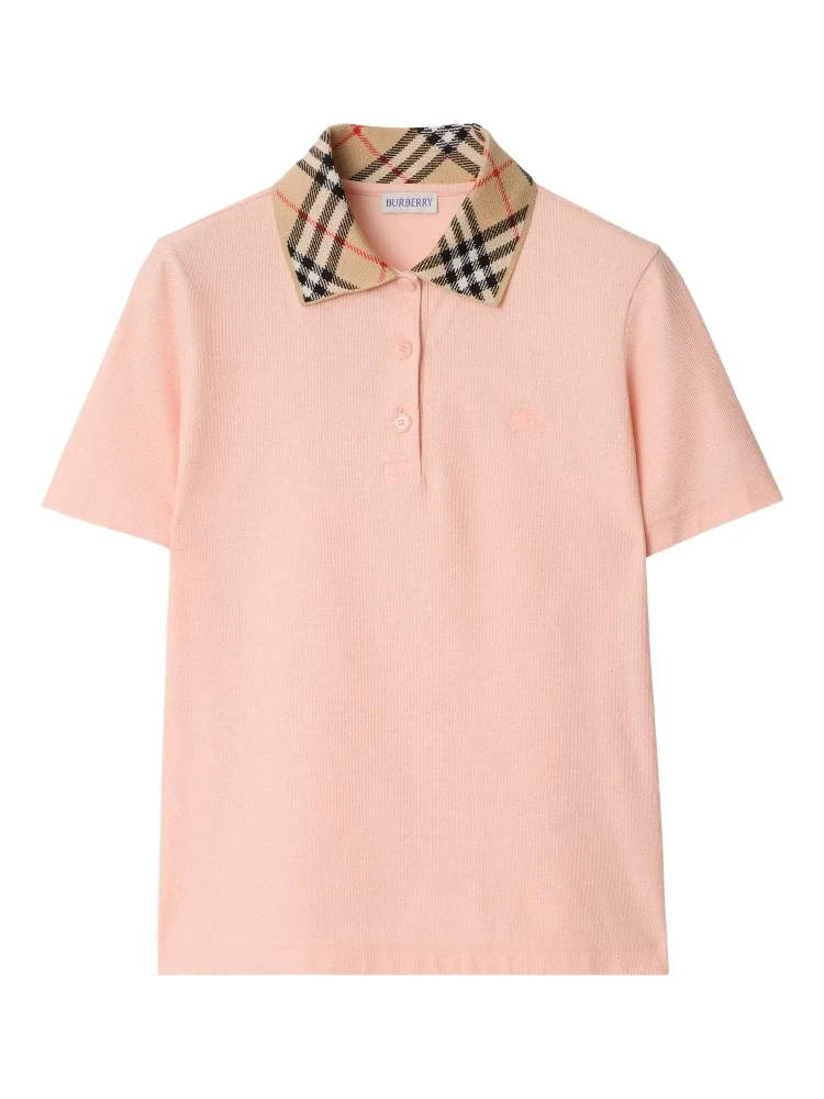 تيشيرتات وبولو من بربري باللون الوردي