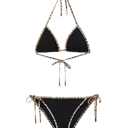 ملابس بربري سي باللون الأسود