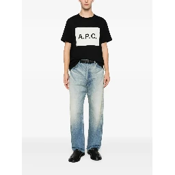 تيشيرتات وبولو سوداء من APC