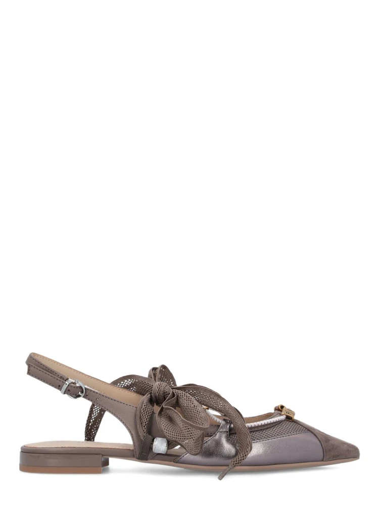 bow pointed pumps