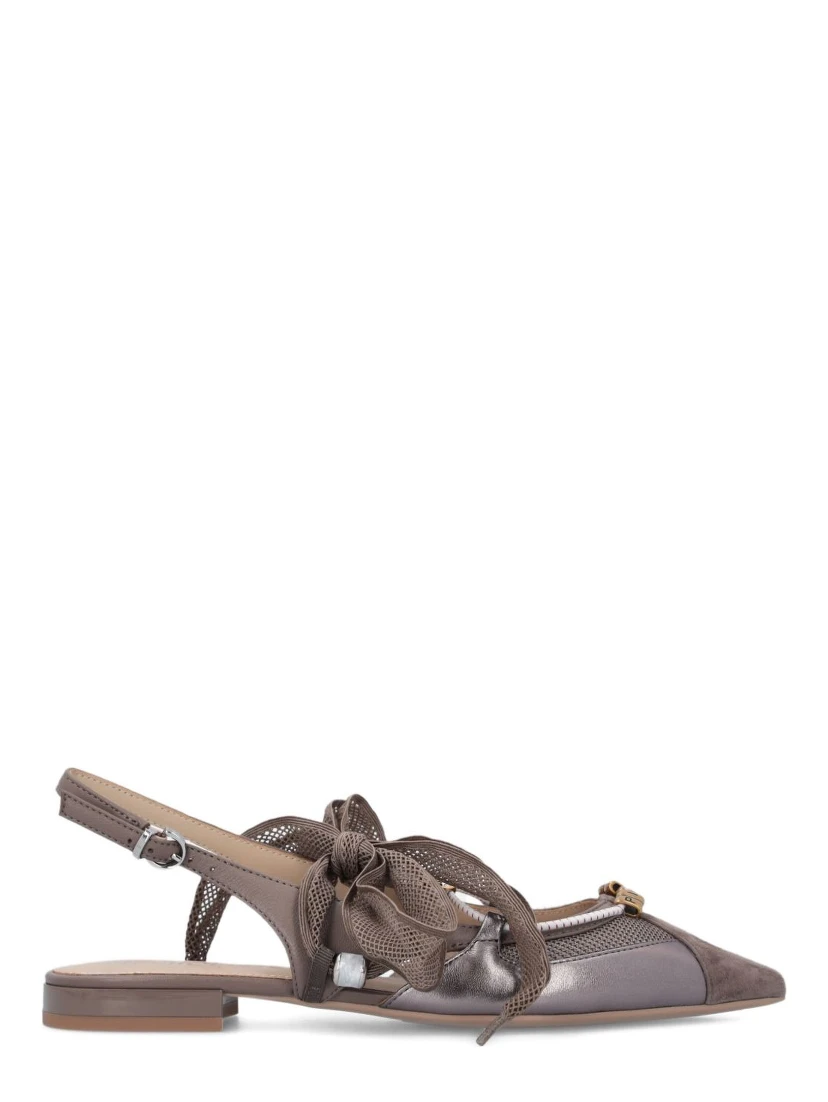 bow pointed pumps