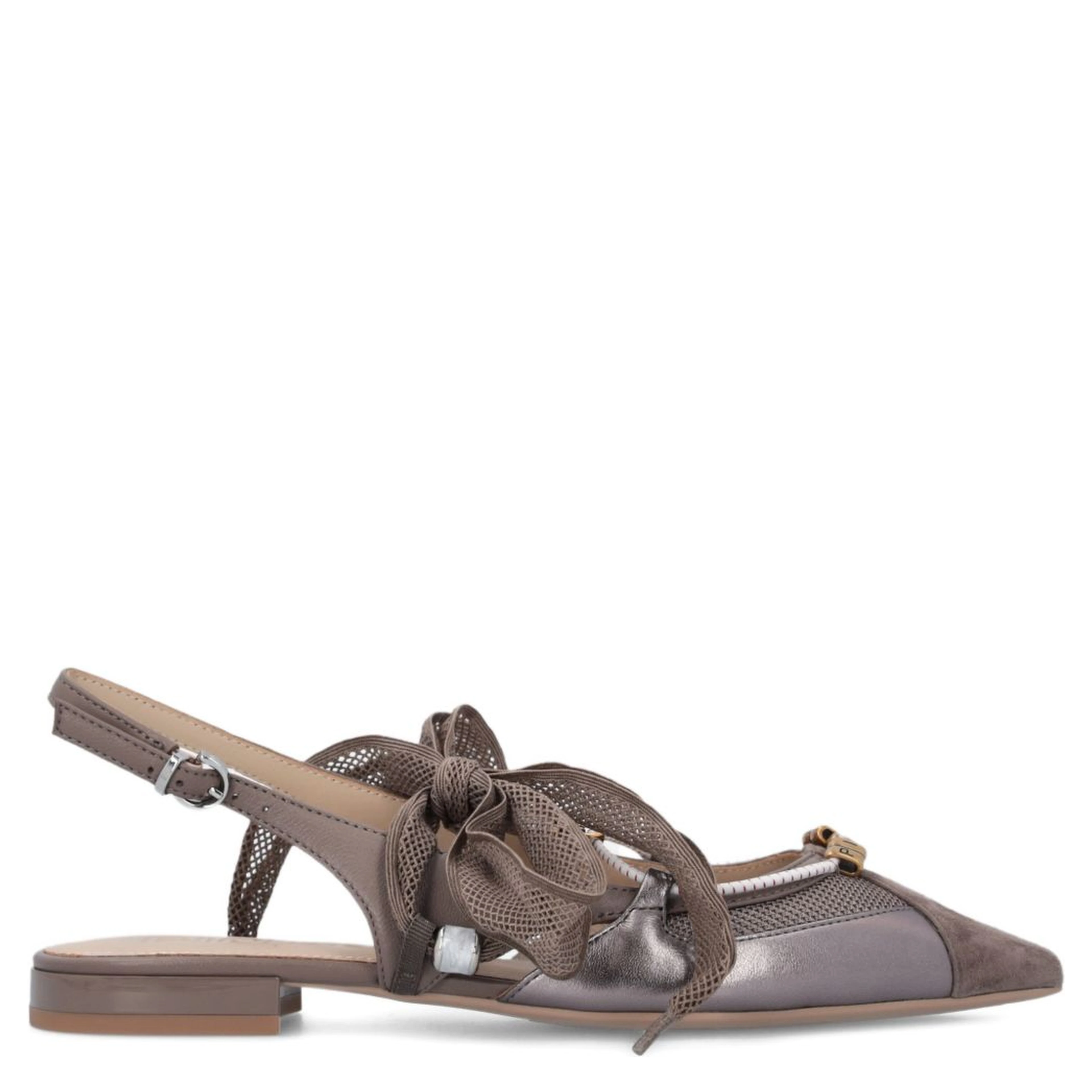 bow pointed pumps