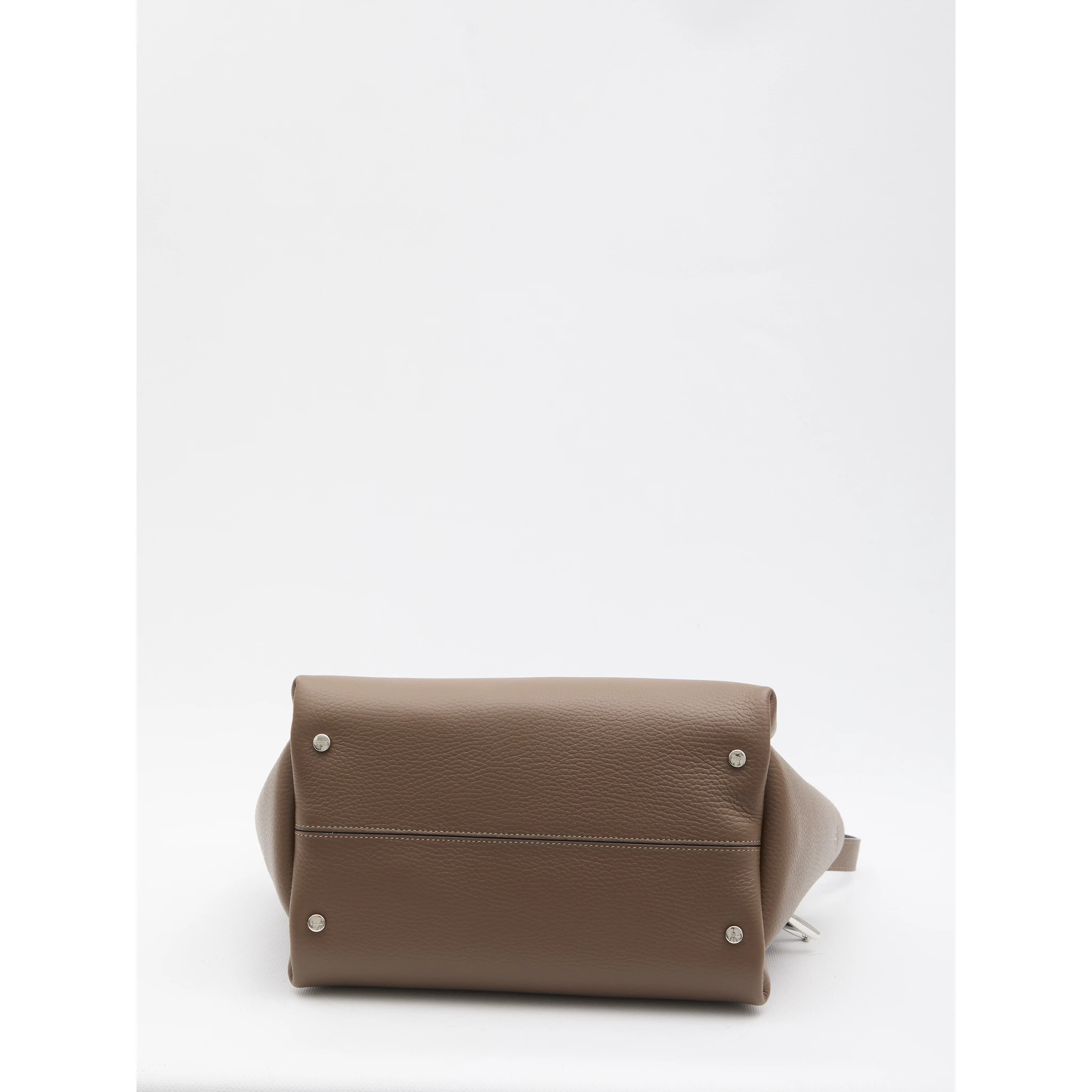 T Timeless leather bag small