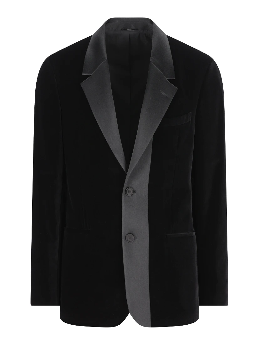 جاكيتات فندي سوداء