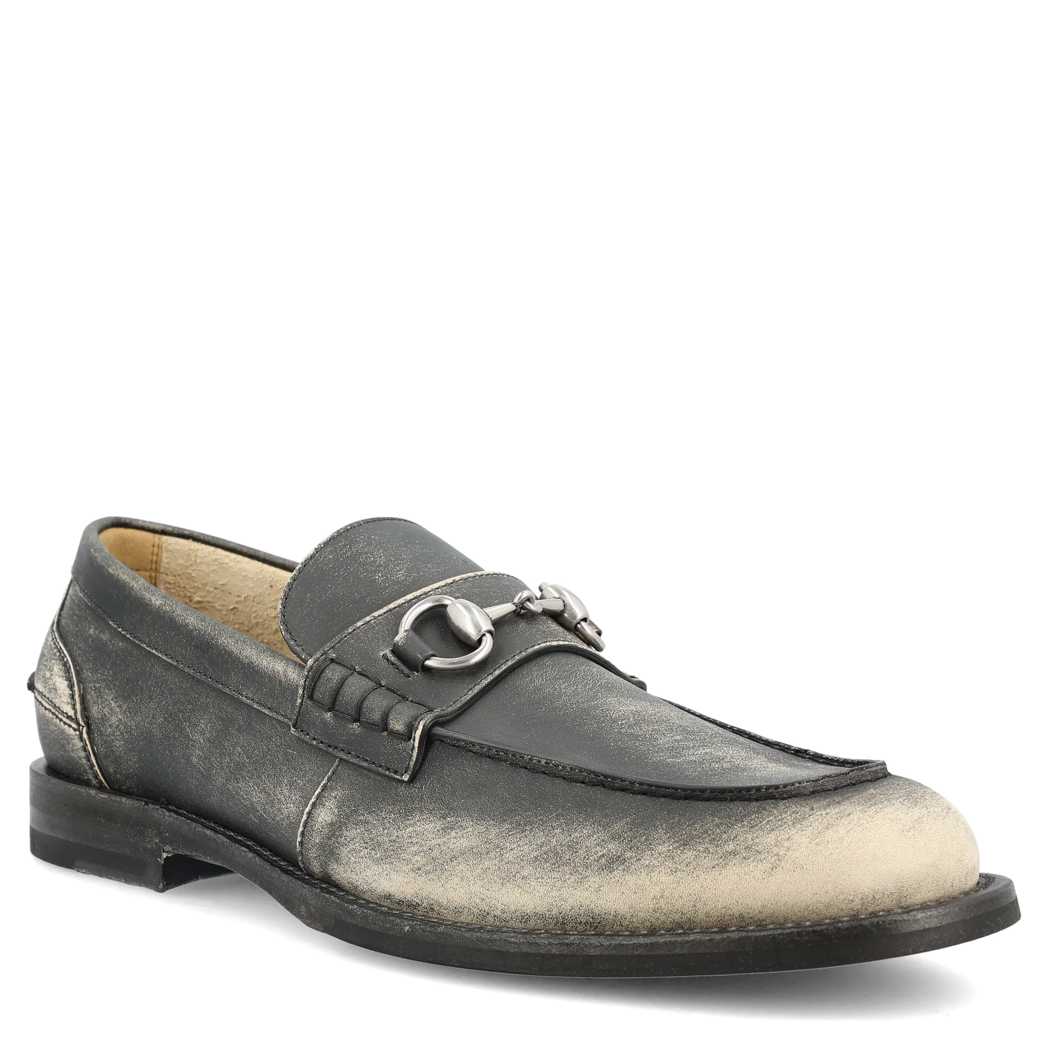 حذاء لوفر مزين بحلقة على شكل لجام