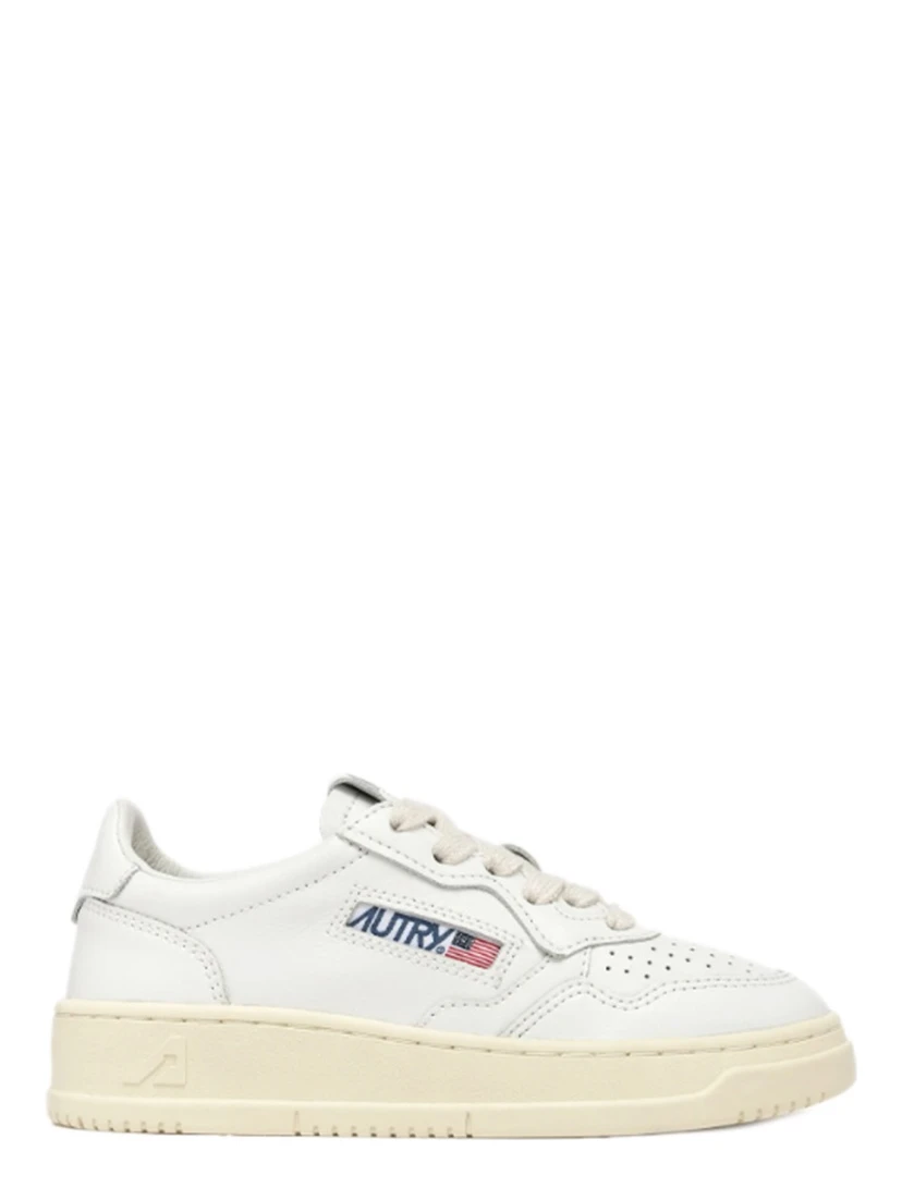 "MEDALIST LOW" SNEAKER