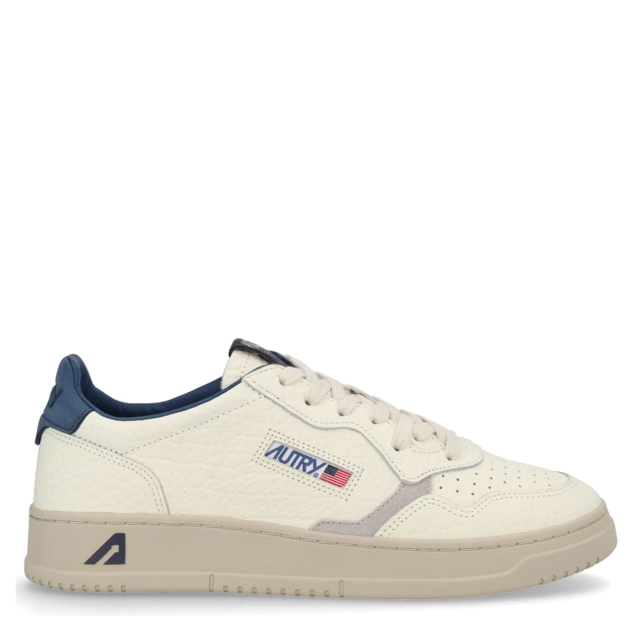 "MEDALIST LOW" SNEAKER