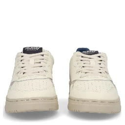 "MEDALIST LOW" SNEAKER