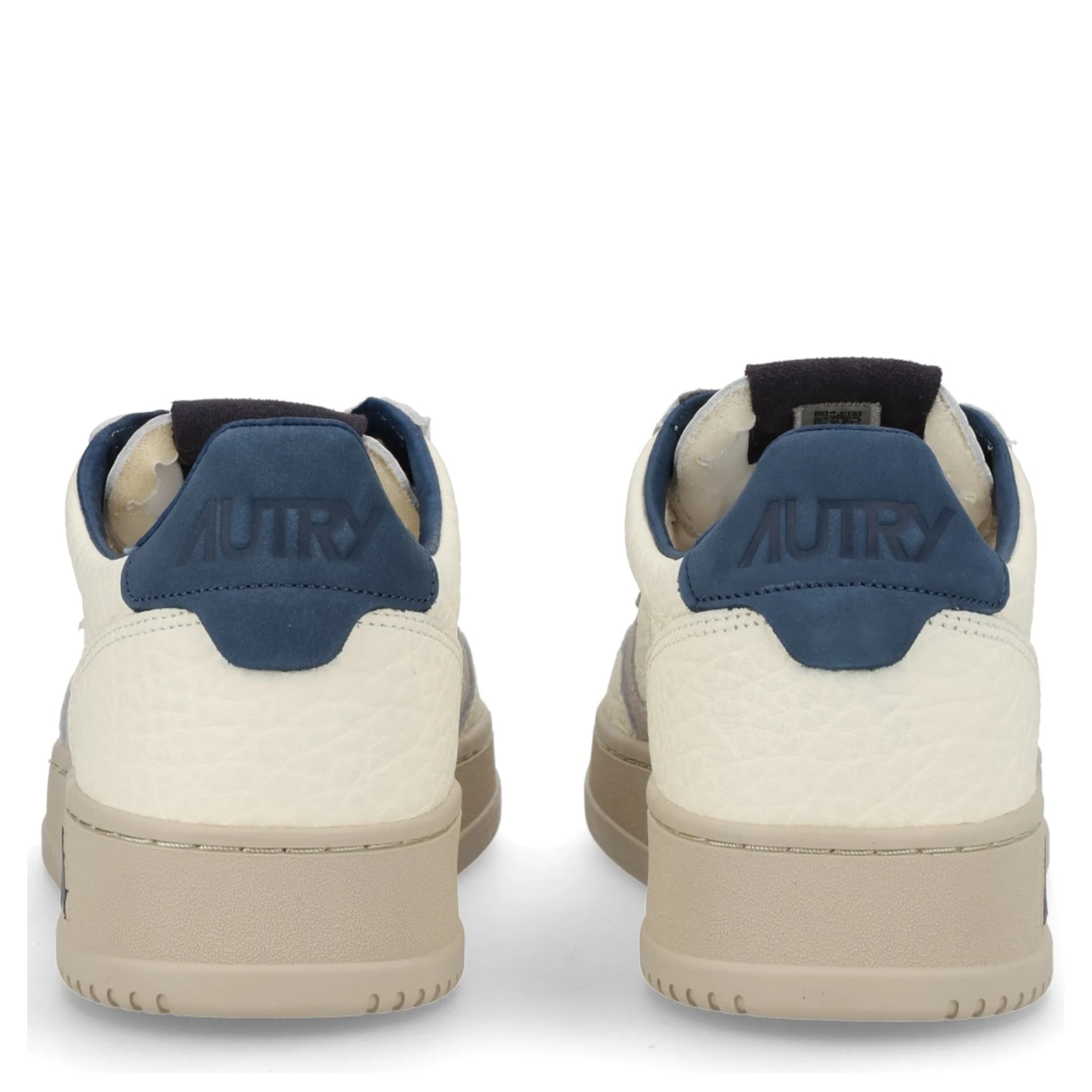 "MEDALIST LOW" SNEAKER