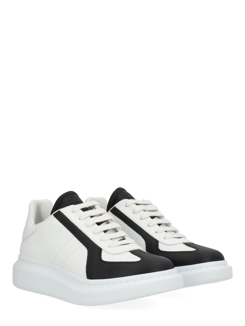 "OVERSIZE" SNEAKER