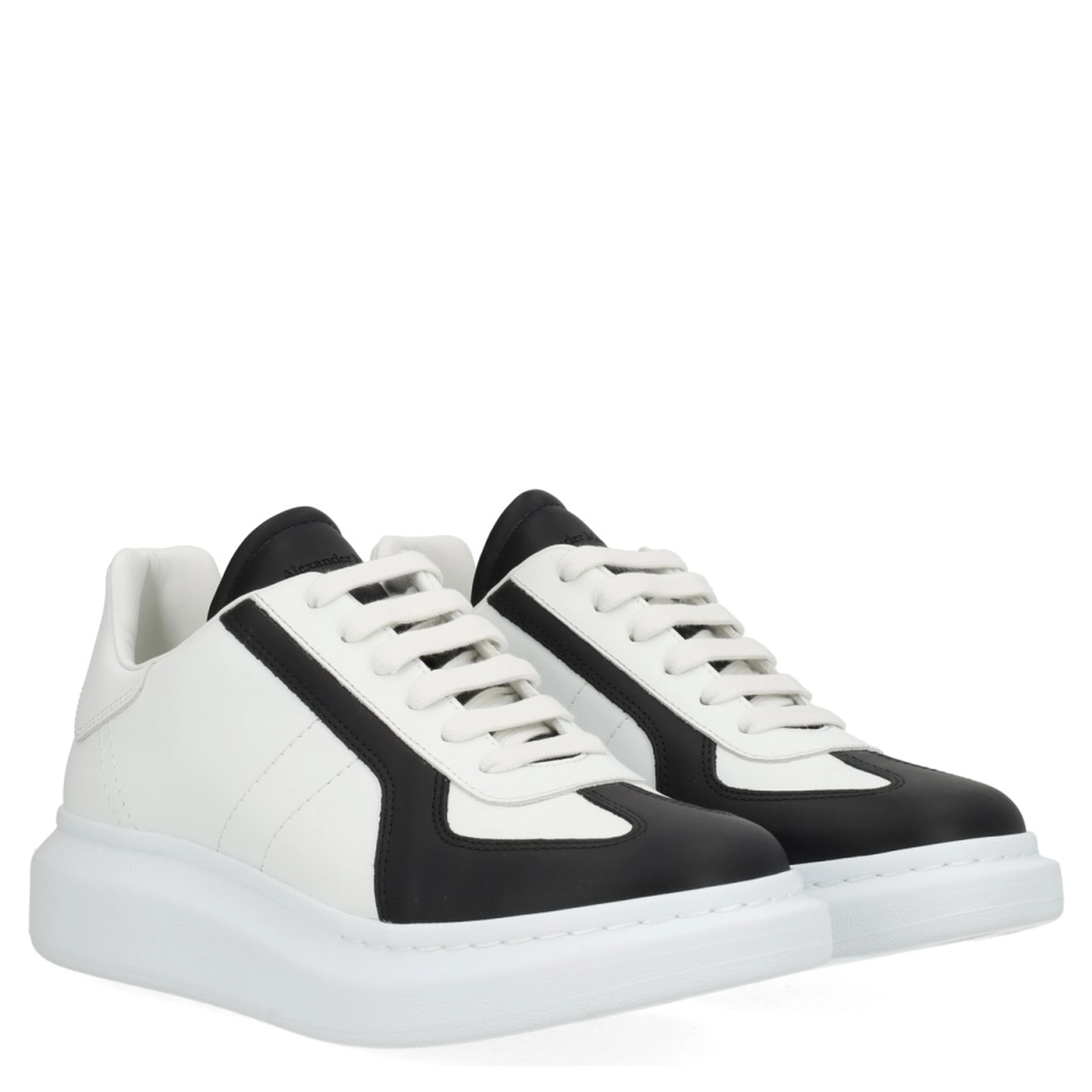 "OVERSIZE" SNEAKER