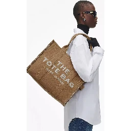 MARC JACOBS LARGE TOTE bag