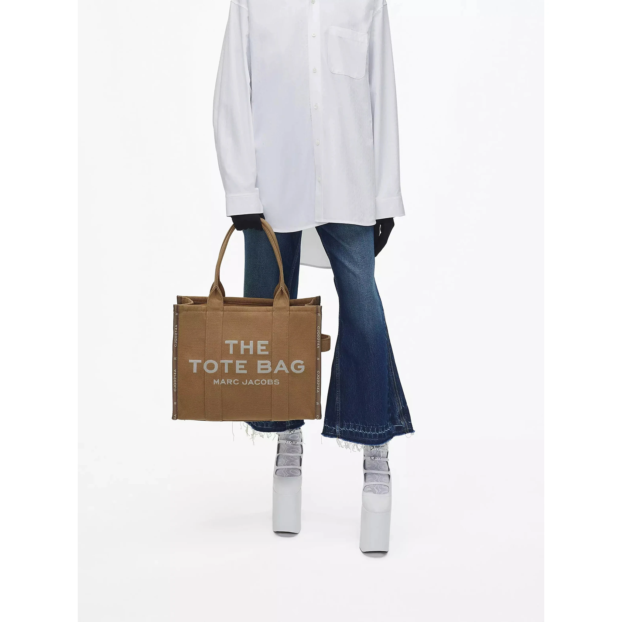 MARC JACOBS LARGE TOTE bag