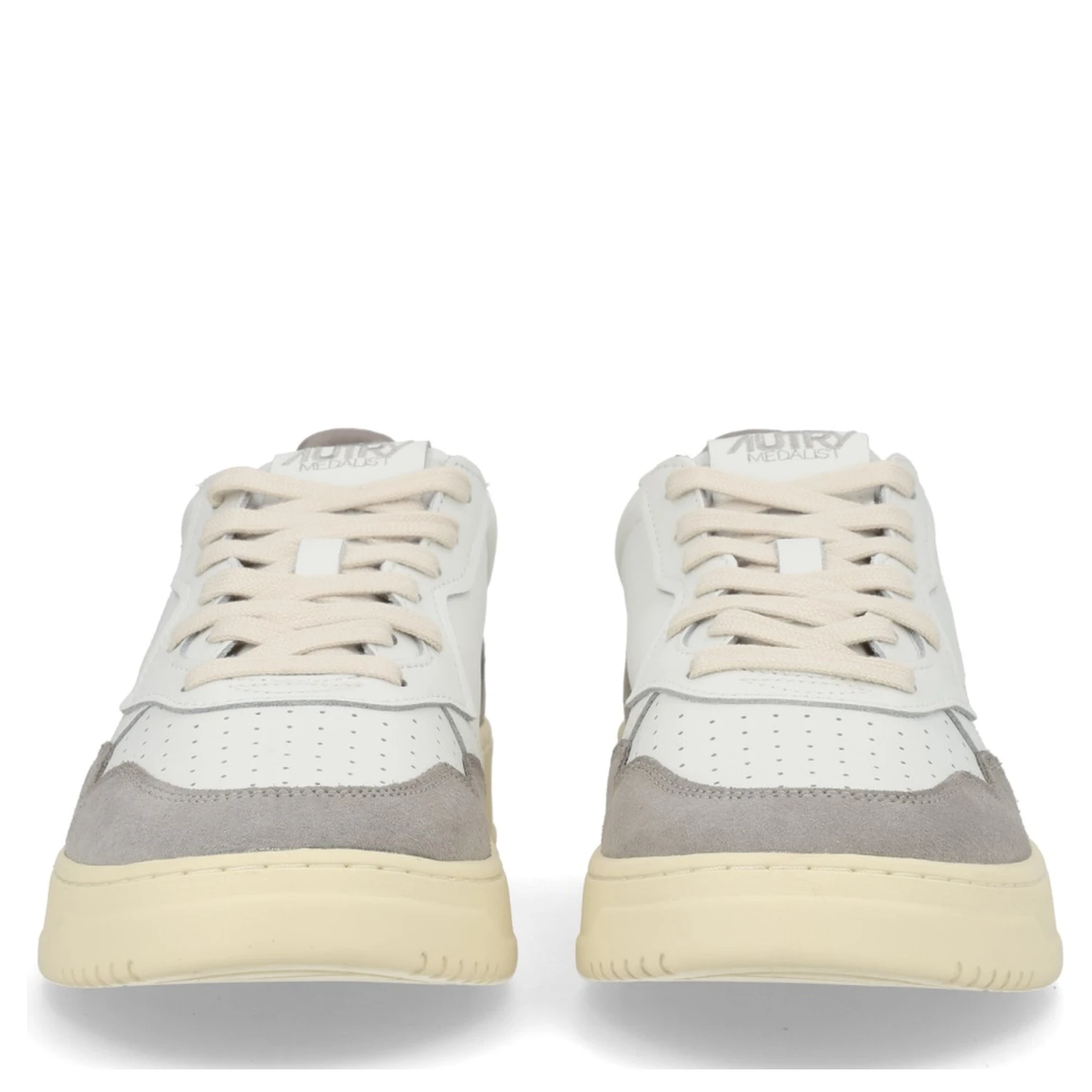 "MEDALIST LOW" SNEAKER