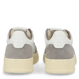 "MEDALIST LOW" SNEAKER
