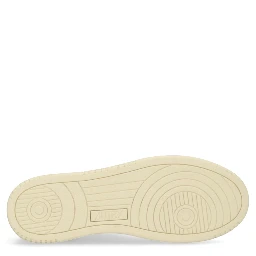"MEDALIST LOW" SNEAKER