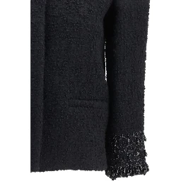 معطف صوف أسود