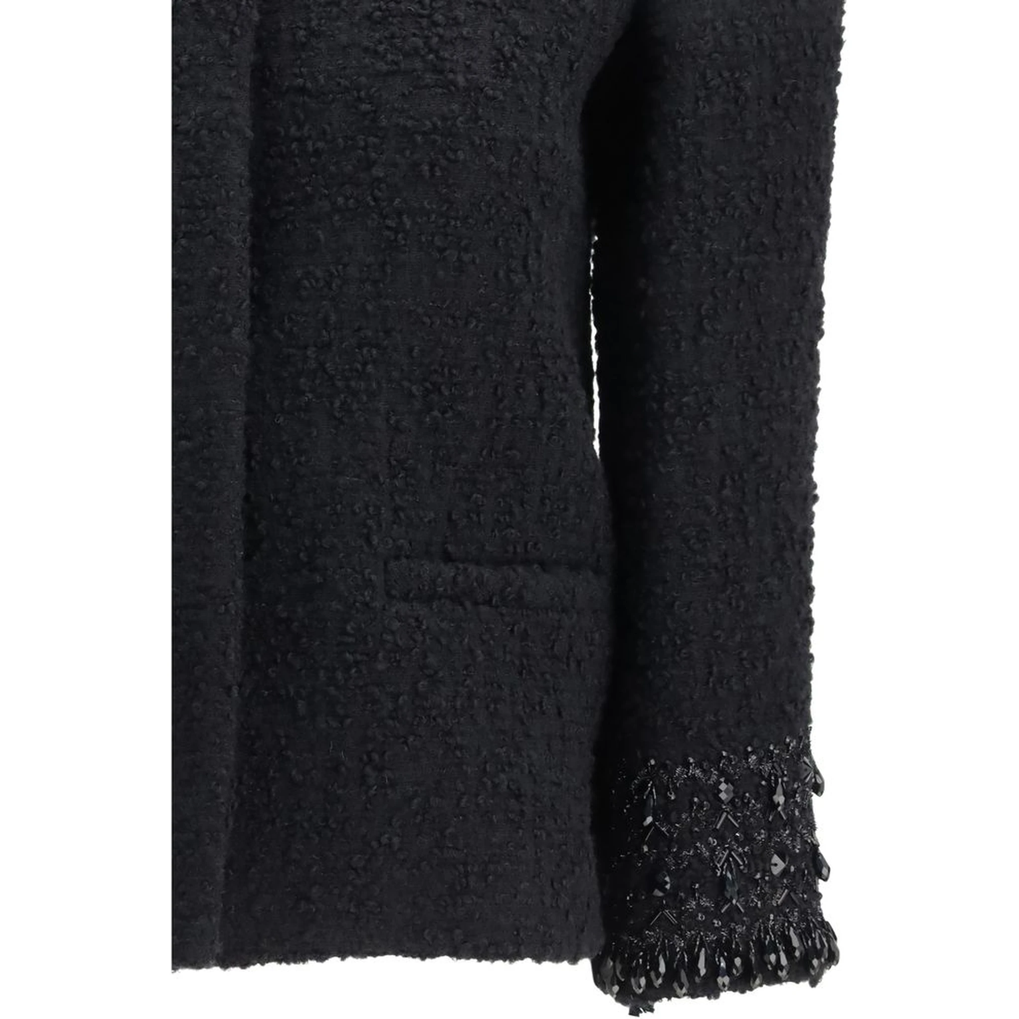 معطف صوف أسود