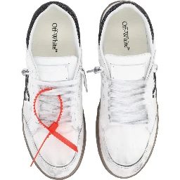"VULCANIZED" SNEAKER