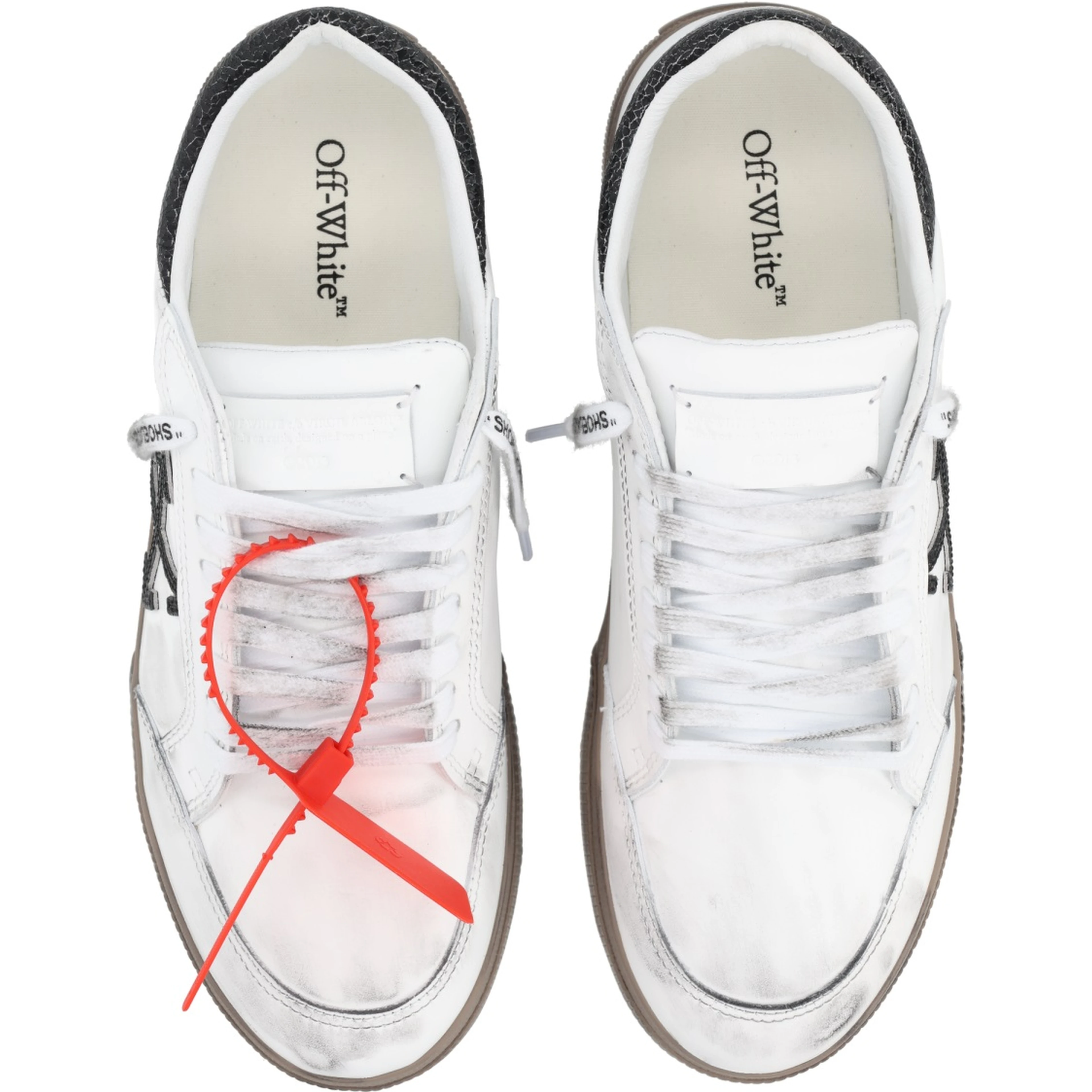 "VULCANIZED" SNEAKER