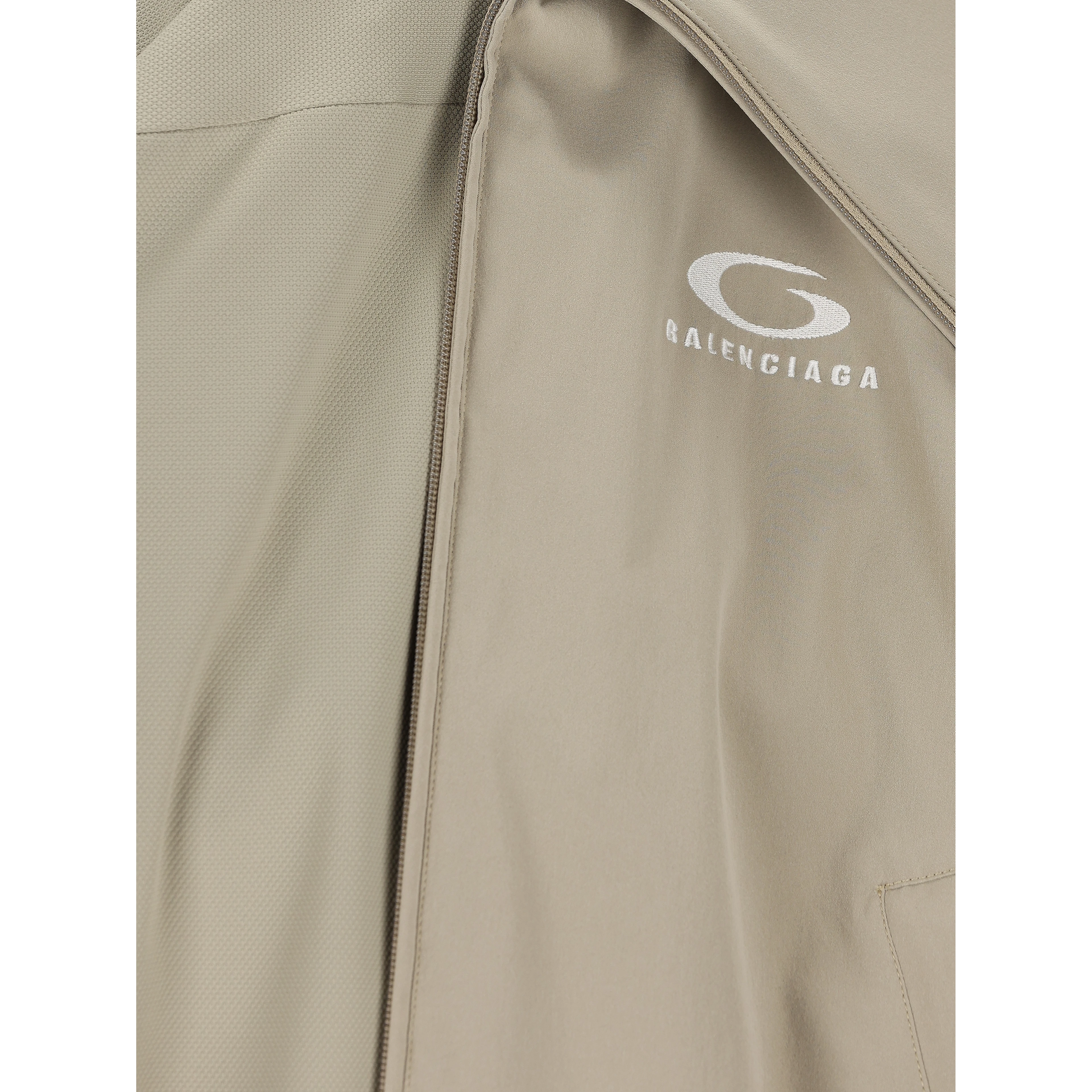 logo zip jacket