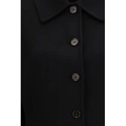 معطف صوف أسود