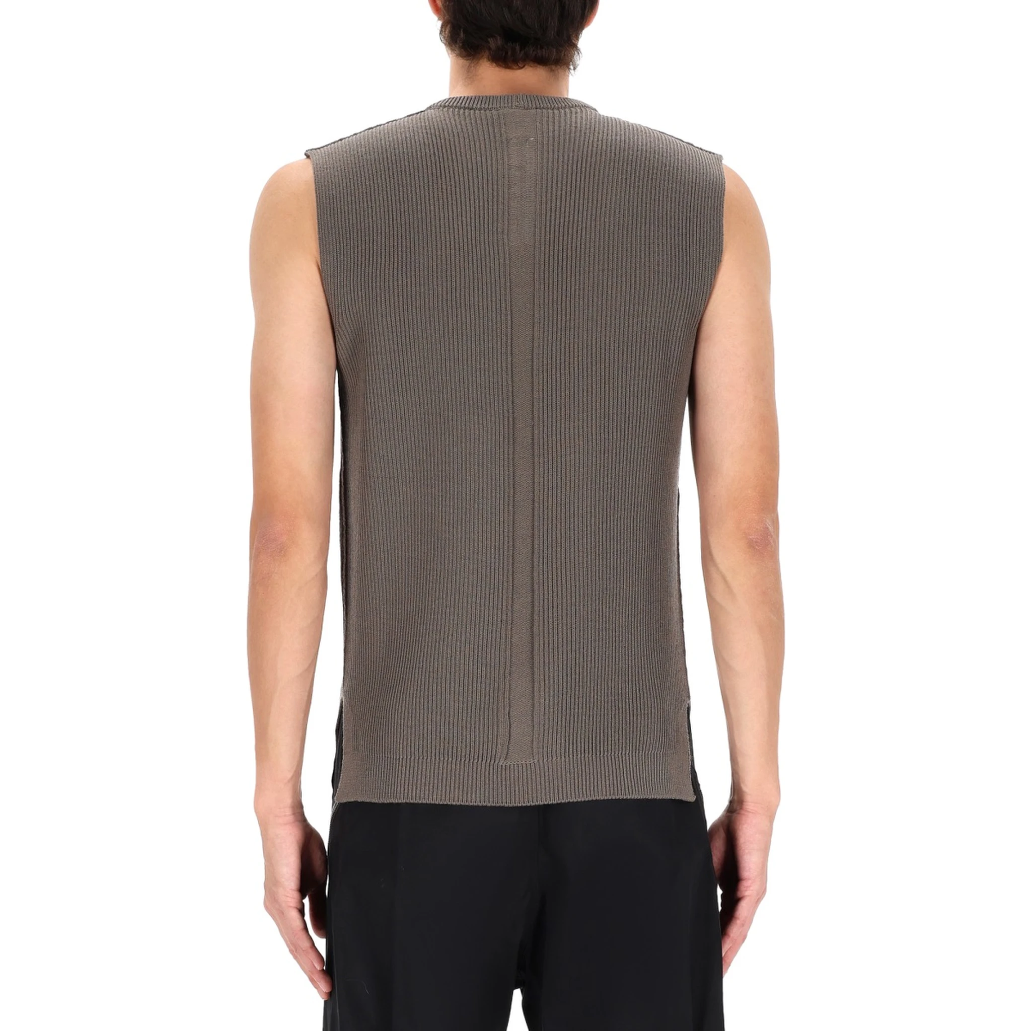 KNITTED TOPS.