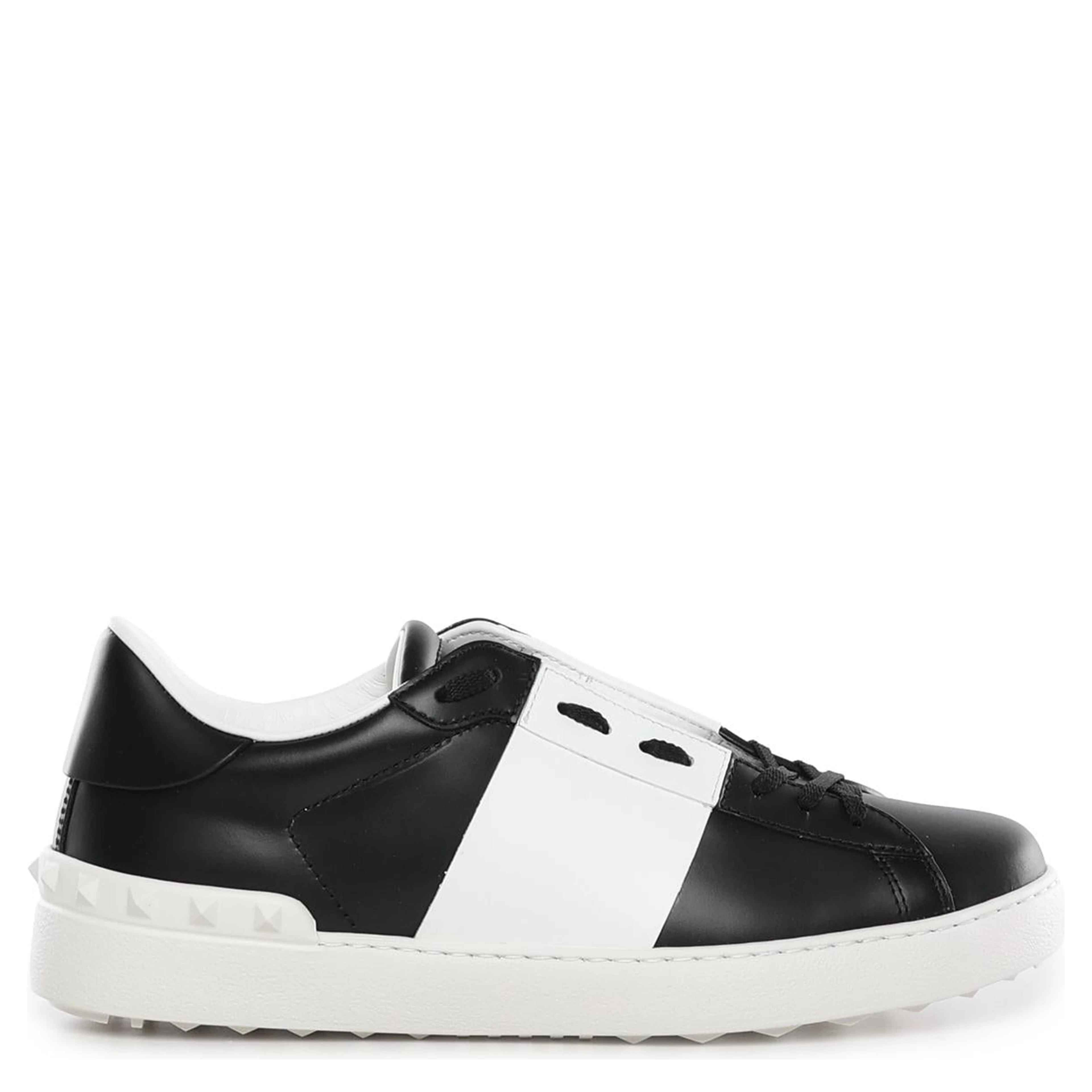 Valentino Garavani Sneakers Black