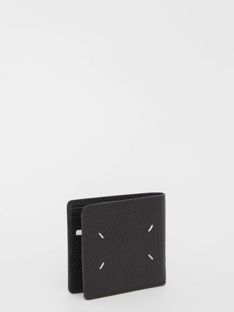 Black bi-fold wallet alternative